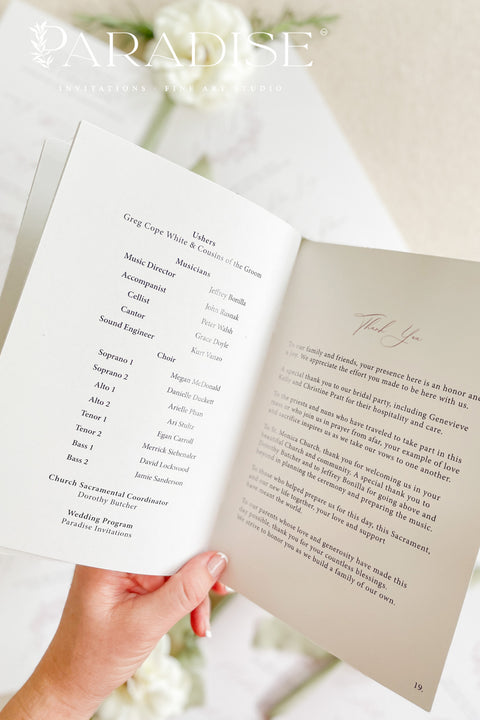 This wedding program features a beautifully hand-drawn sketch of your ceremony location, bringing meaning, storytelling, and personal charm to your celebration. Printed on premium cardstock and finished with a deep green ribbon and warm gold wax seal, it offers a refined balance of old-world elegance and modern minimalism. Perfect for estate weddings, outdoor ceremonies, and romantic fine-art themes, this program creates a memorable first impression for your guests.