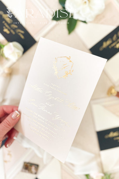 Make your wedding unforgettable from the very first impression with these luxurious hot foil invitations — where timeless design meets radiant metallic shine. Each invitation is meticulously printed on premium cardstock and finished with real foil stamping, adding a touch of elegance and sophistication your guests will never forget.