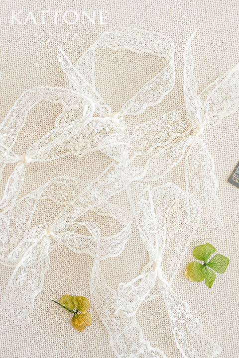 Elegant and deeply romantic, these handmade paper wedding invitations feature a stunning custom watercolor venue illustration, blending fine art and personal storytelling in one timeless suite. Each invitation is printed on luxury cotton handmade paper. The centerpiece of this suite is the hand-painted watercolor venue artwork, capturing the charm and atmosphere of your wedding location in exquisite detail.