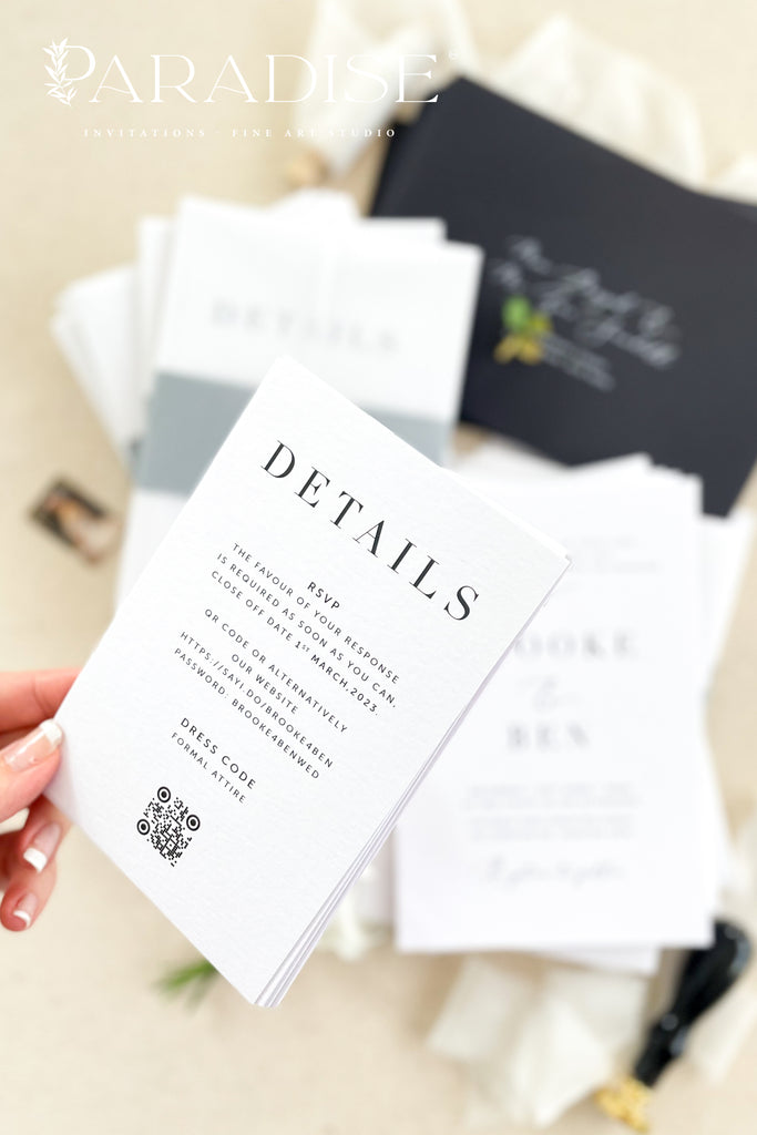 Dianna Minimalist Wedding Invitations