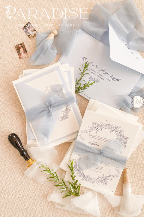 Announce your special day with timeless simplicity through our wedding invitations featuring a hand-drawn line art wreath, a perfect blend of elegance, craftsmanship, and modern design. Each invitation is crafted by hand and adorned with a delicate botanical wreath illustration, symbolizing unity, growth, and everlasting love. Ideal modern, minimalist, botanical, fine art, and romantic garden weddings, these invitations combine artistic detail with understated sophistication.