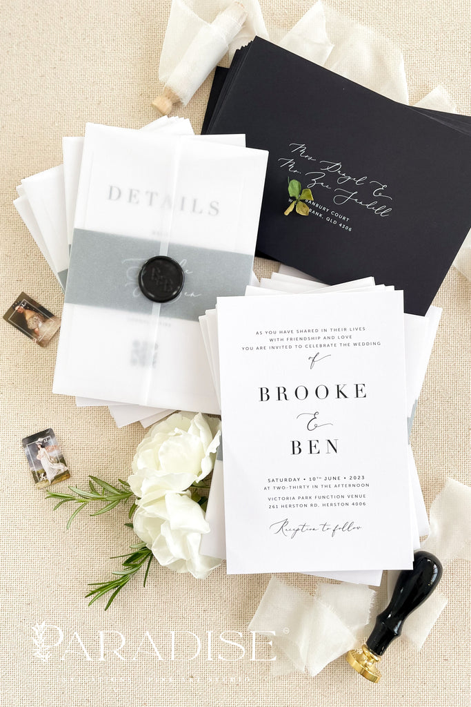 Dianna Minimalist Wedding Invitations