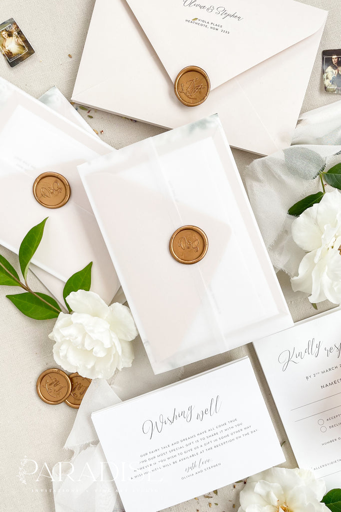 Amari Wedding Invitation Sets