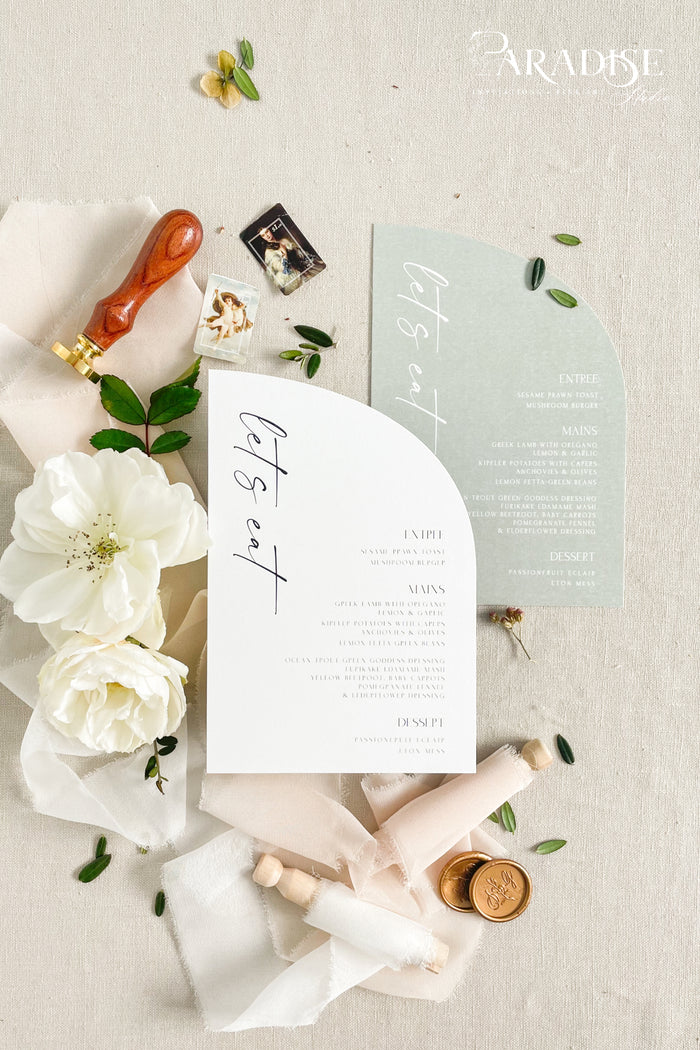 Candace Half Arch Wedding Menus