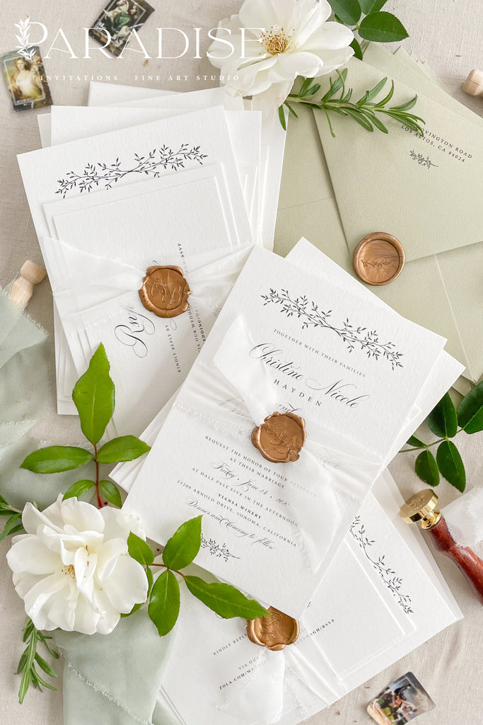 Alienor Modern Wedding Invitations