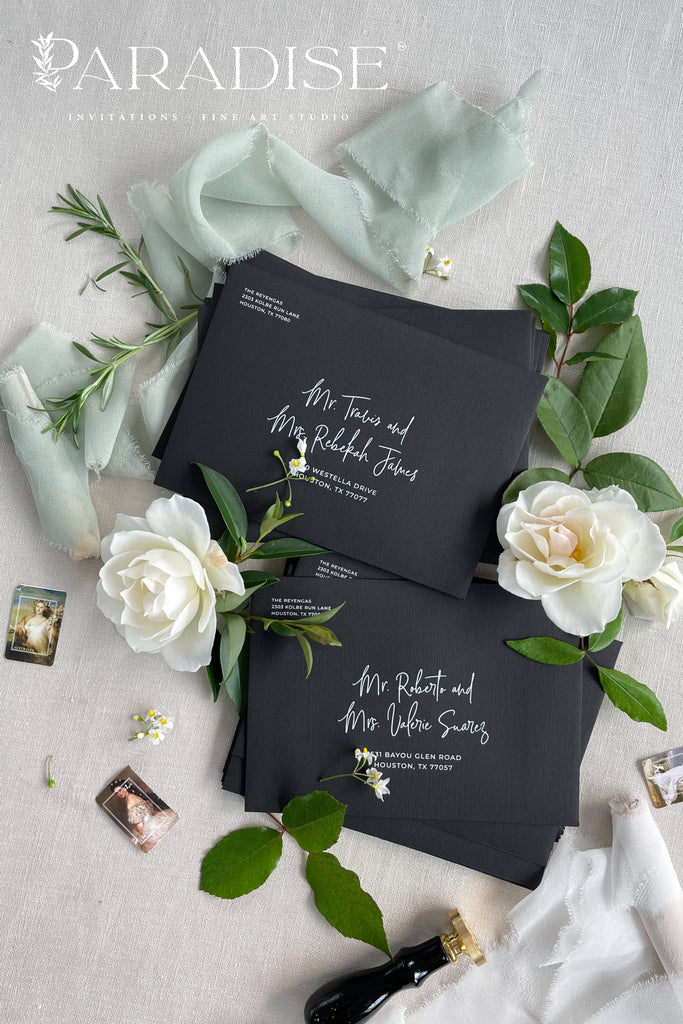 Coco Linen Noir Envelopes