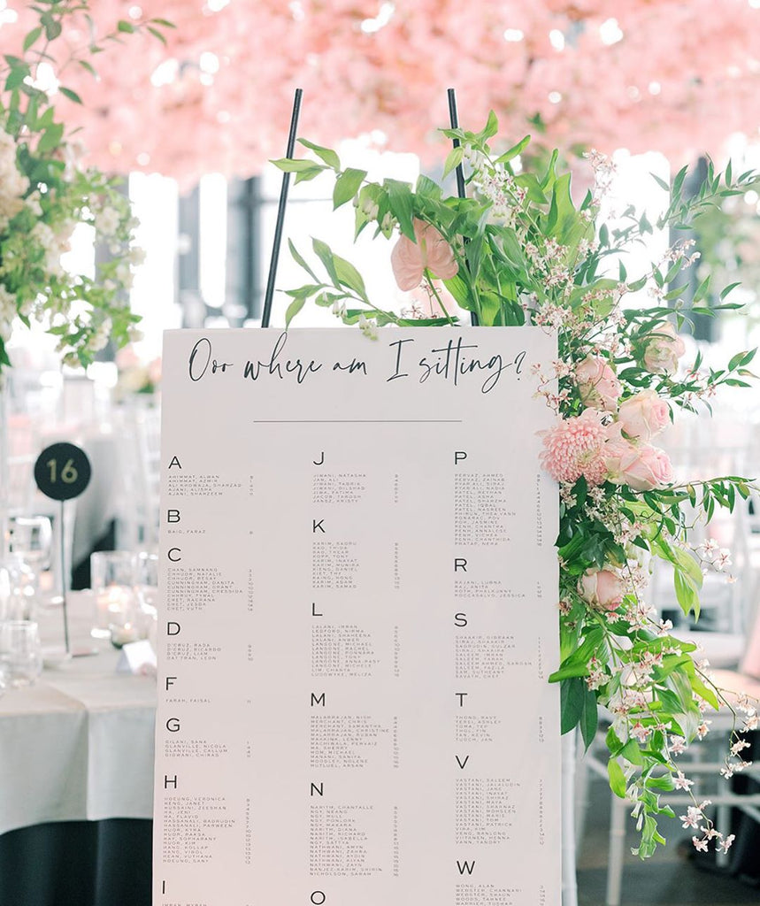 Carola Elegant Table Seating Chart